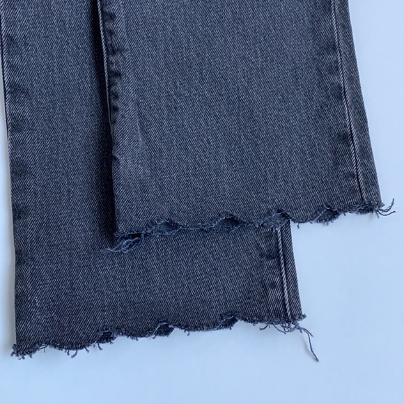 NWT LEVI’S 501 Original Cropped Jeans 24x26 Black Scalloped Hem - Picture 12 of 13